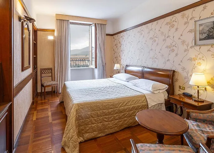 Hotel&Ristorante Miramonti Palazzo Storico Rieti