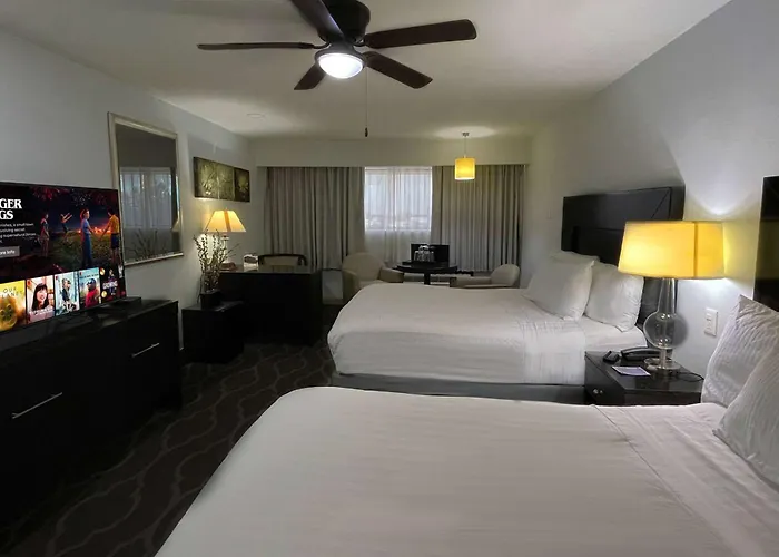 Wyndham Garden Los Mochis Plaza Inn