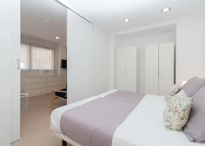Bet Apartments - Reig