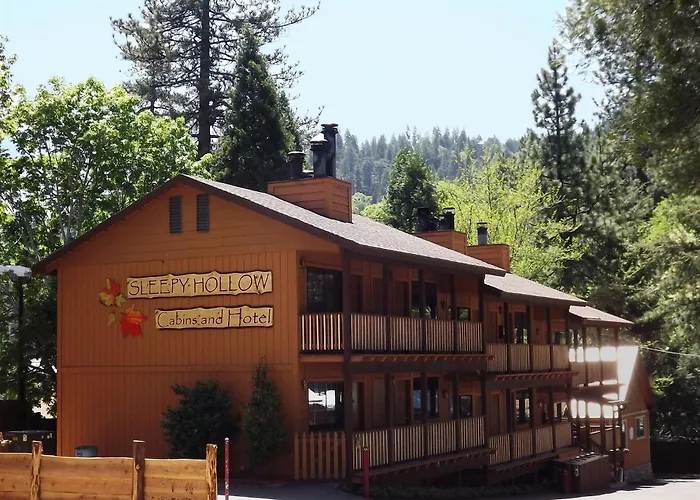 Sleepy Hollow Cabins And