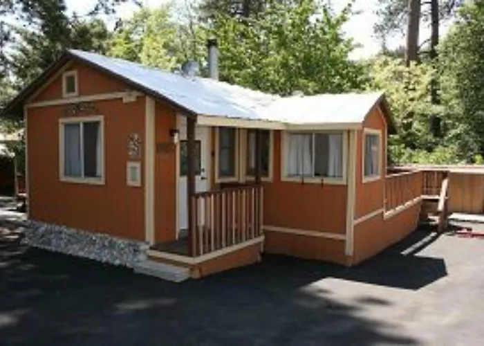 Sleepy Hollow Cabins And
