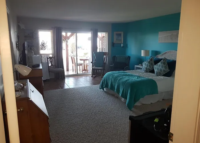 Davis Bay Bed & Breakfast