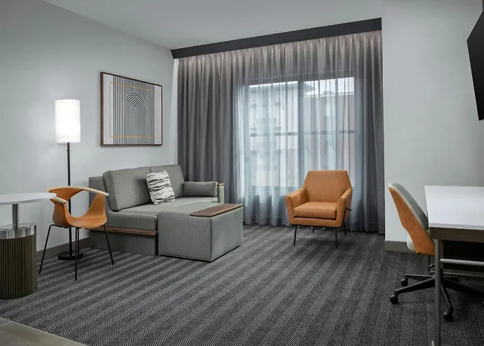 Courtyard By Marriott