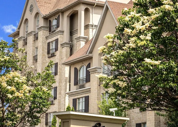 Le St-Martin Hotel & Suites