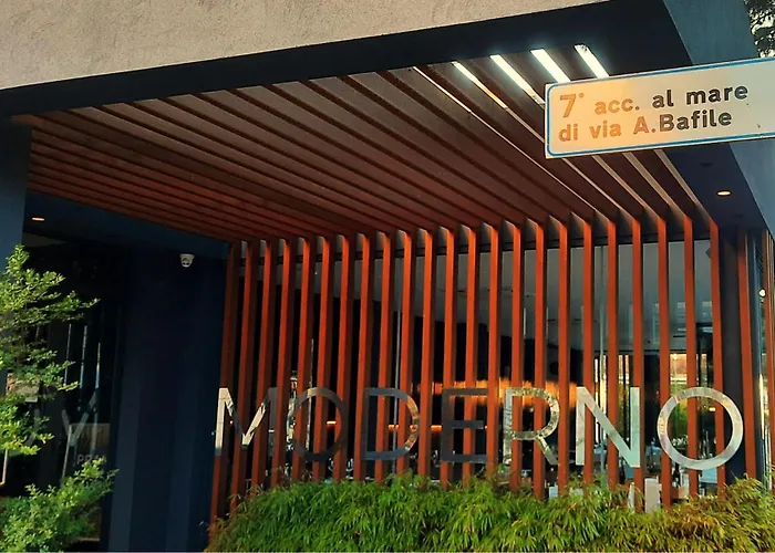 Hotel Moderno