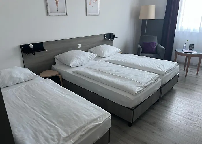 PRIMA Inn HOTEL&HOF NEURUPPIN - digitales&rezeptionsloses Motel
