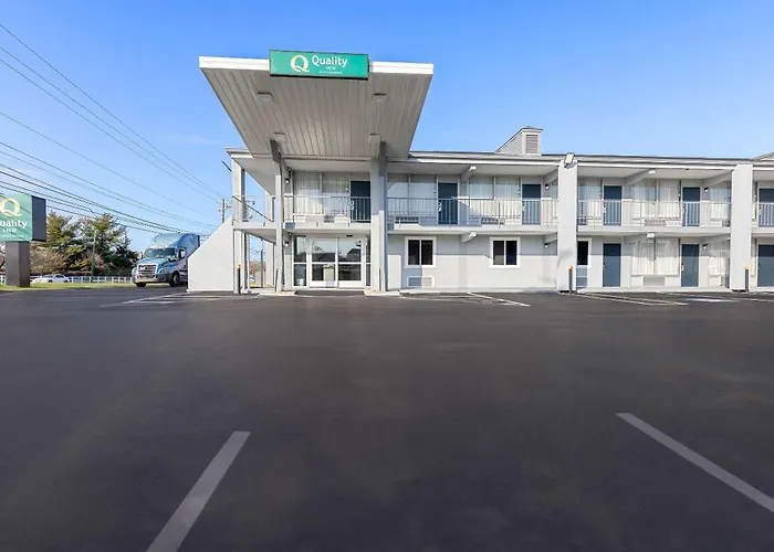 Quality Nashville - Opryland Area