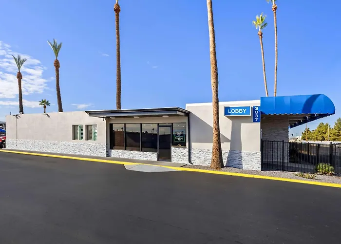 Surestay By Best Western Phoenix Airport Near Downtown