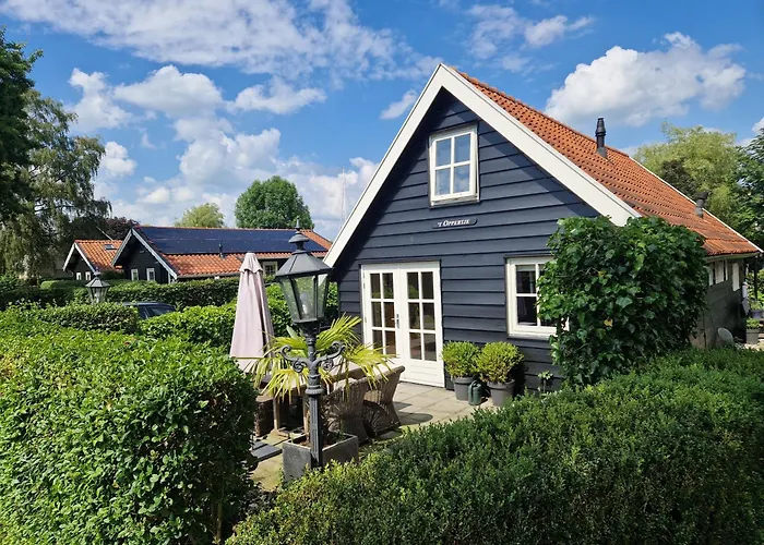 d'Oude Herbergh, vakantiehuizen aan het water