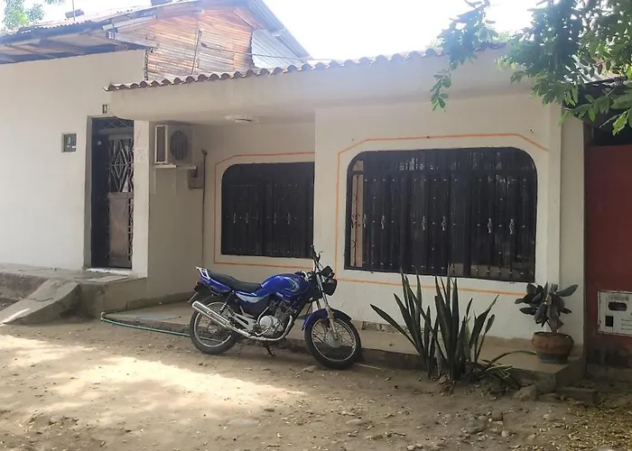 Hostal Villa del Río Las Brisas