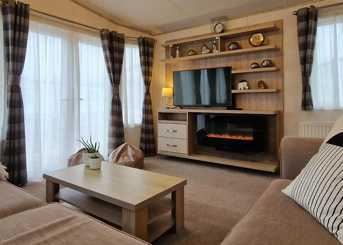 180 Golden Gate Caravan Holiday Park Towyn