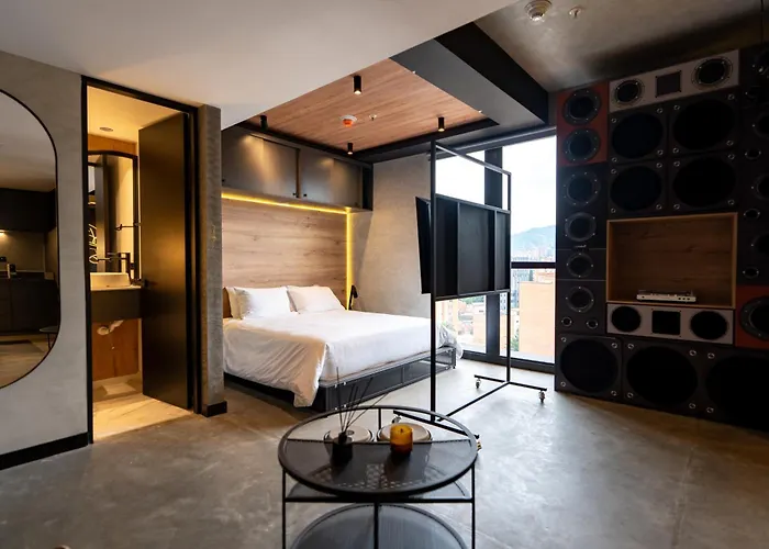 Indie Universe Creative Hotel Medellín