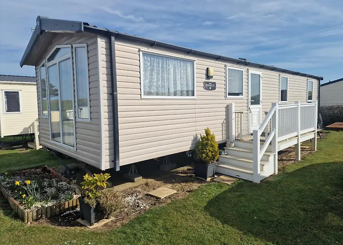Durdlee Door, D27, Main Rd, West Lulworth, Wareham Bh20 5Pu
