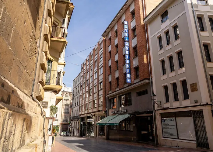 Hotel Ovetense