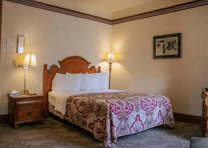 Historic Bullock Hotel