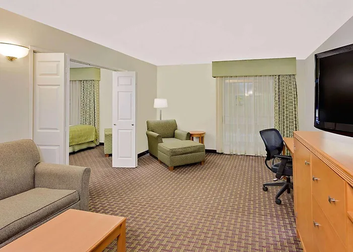 Ramada By Wyndham
