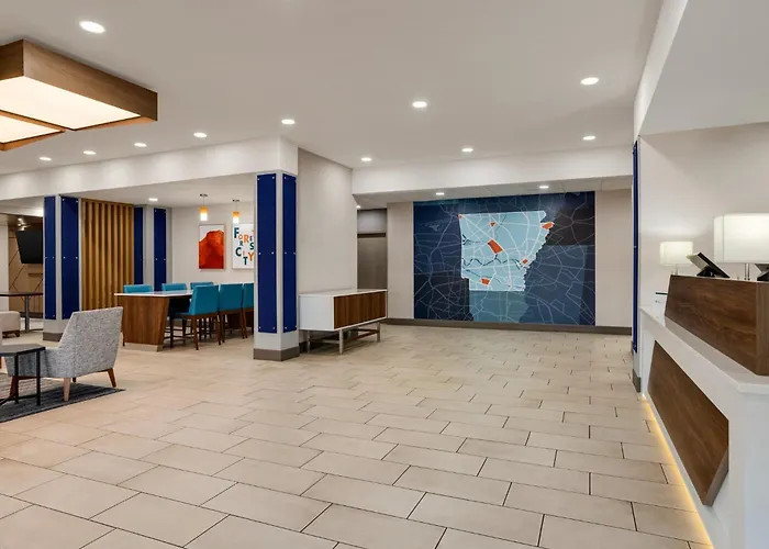 Holiday Inn Express & Suites Forrest City By Ihg