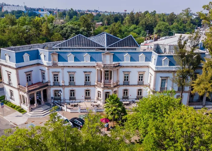 Hotel Alameda Grand