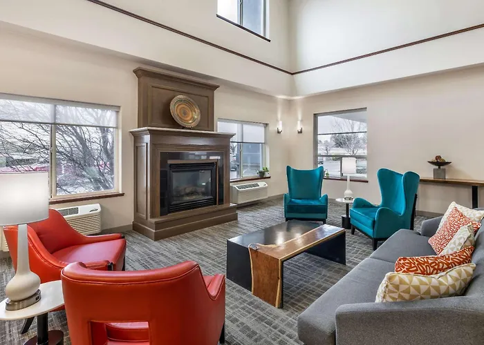 Comfort Suites Redmond Airport