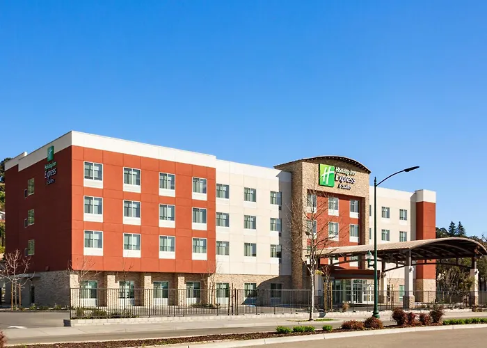 Holiday Inn Express & Suites Hayward - Castro Valley By Ihg