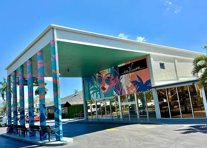 Envision Hotel Miami International Airport
