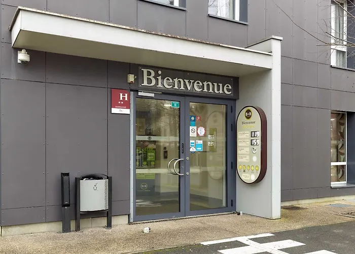 B&B HOTEL Orly Chevilly Marché International