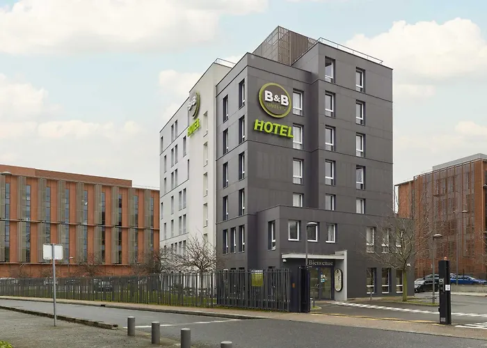 B&B HOTEL Orly Chevilly Marché International
