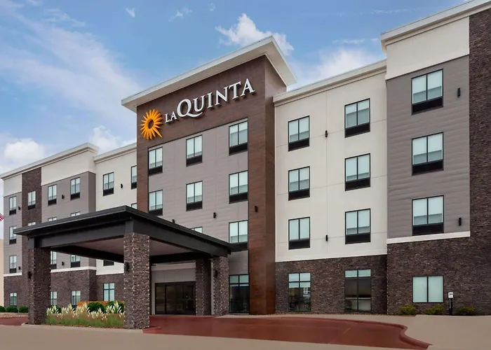 La Quinta Inn & Suites By Wyndham Coralville Iowa City