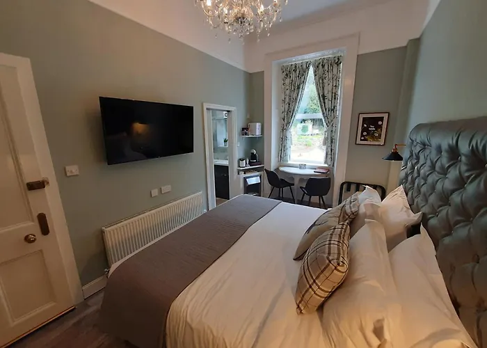 Highlander House Boutique Hotel