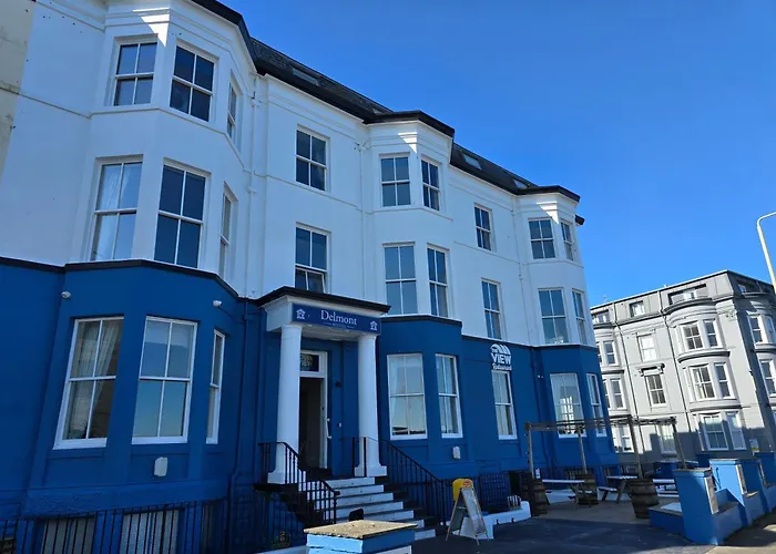 Delmont Hotel & View Restaurant Scarborough