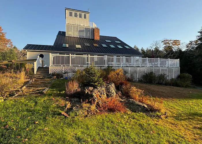 Christmas Cove Inn