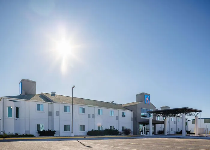 Motel 6-, Ne