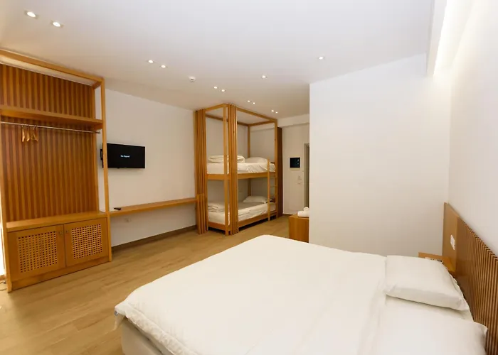 Hotel Nimfa Kanine