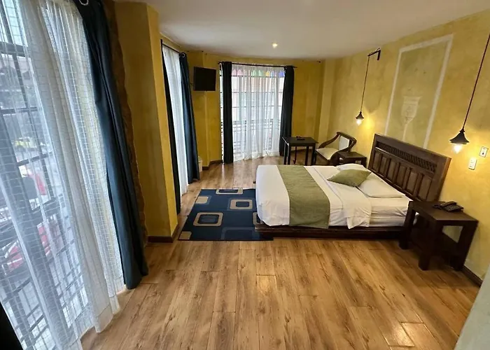 Hotel Noris Alausi