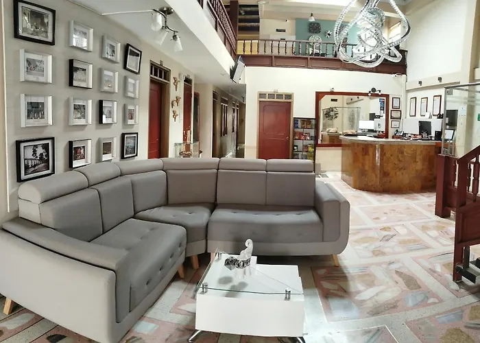 Hotel Casa Aragon Cartago