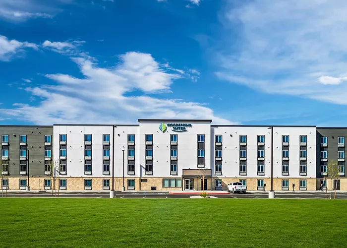 Woodspring Suites - Lancaster