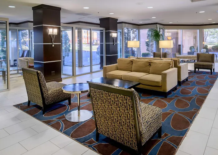 Embassy Suites By Hilton St Louis Airport