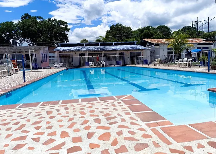 Hotel Villa Palmera Campestre Melgar