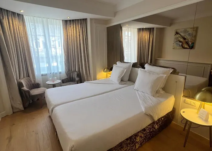 Maison Lutetia R