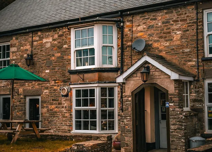 The Red Lion Llangynidr