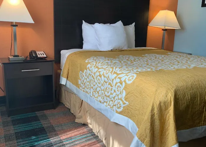 Sunrise Inn