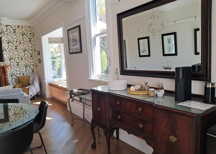 Plane Tree Villa