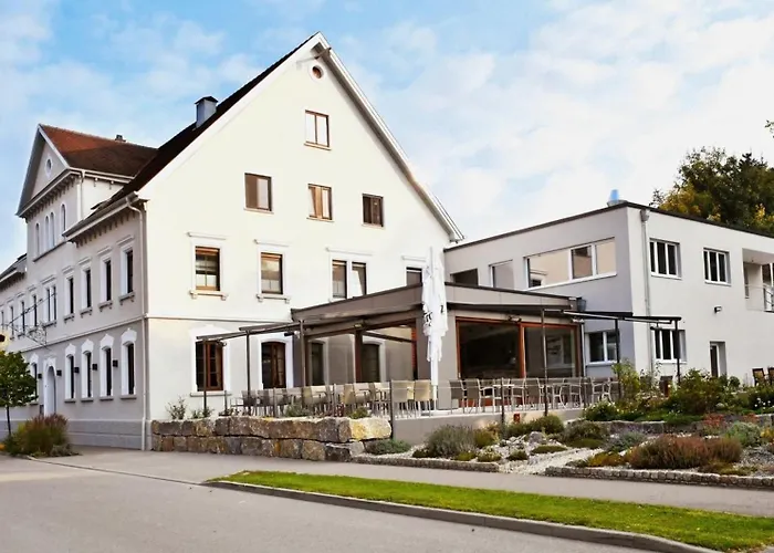 Land-gut- Landgasthof Zur Rose