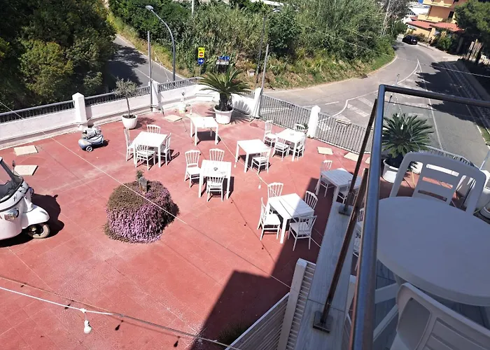 Hotel Umberto Ricadi