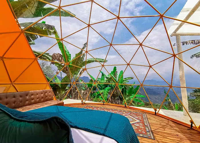 Bajo El Cielo Glamping