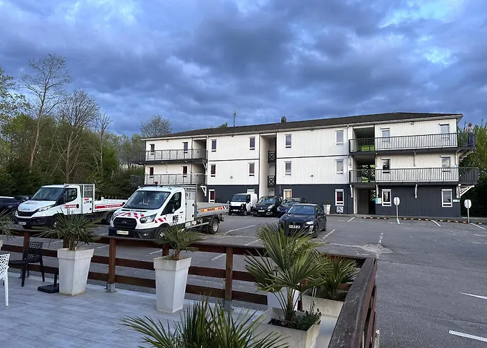 BRIT Hotel Rouen Nord - Barentin