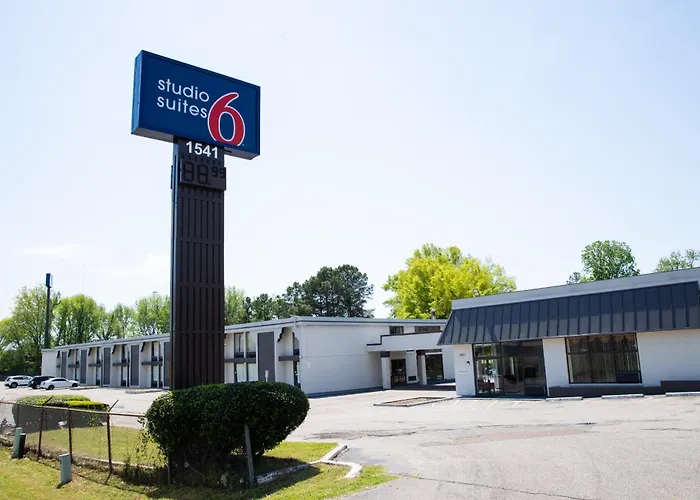 Studio 6 Suites , Tn East