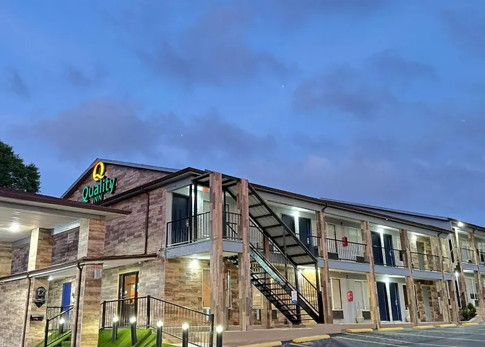 Quality Inn Crestview I-10 Eglin Afb Area