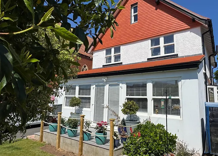 Raddenstile, Exmouth