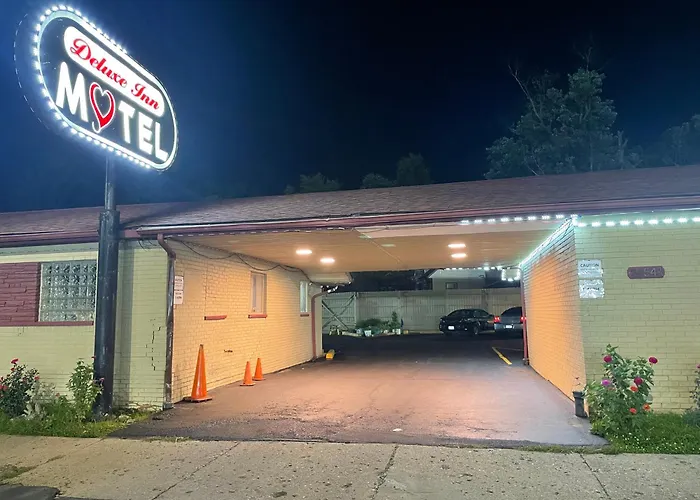 Deluxe Inn